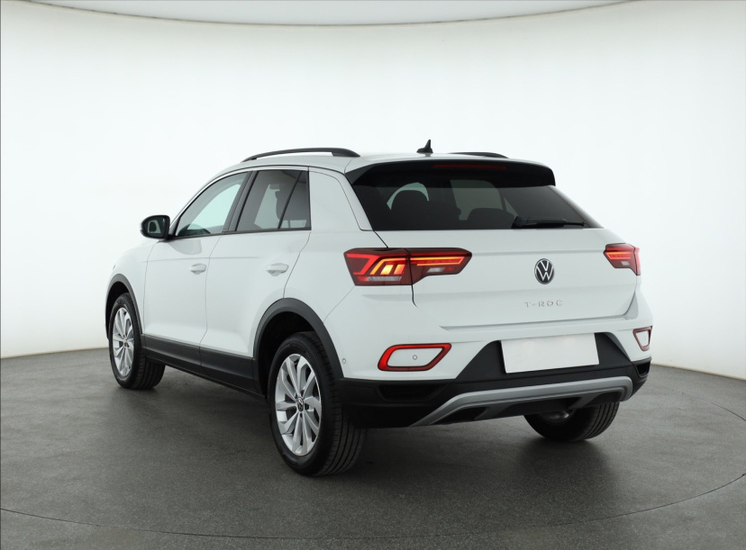Volkswagen T-Roc, 2024