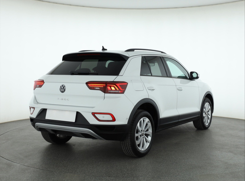 Volkswagen T-Roc, 2024