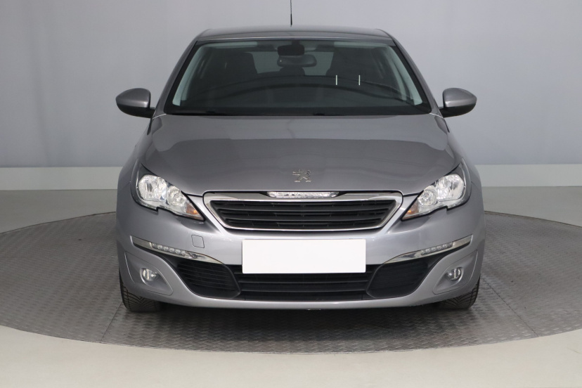 Peugeot 308, 2015