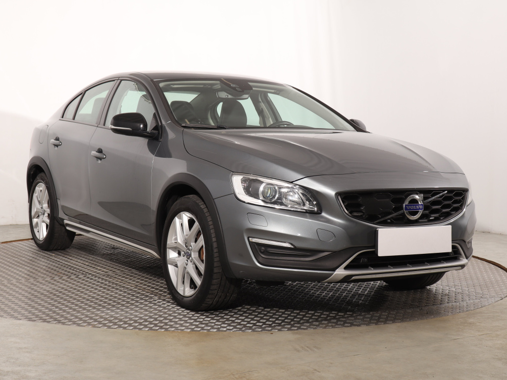 Volvo S60, 2018