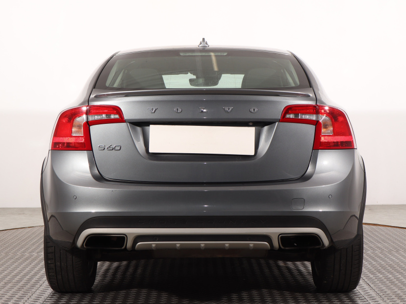 Volvo S60, 2018