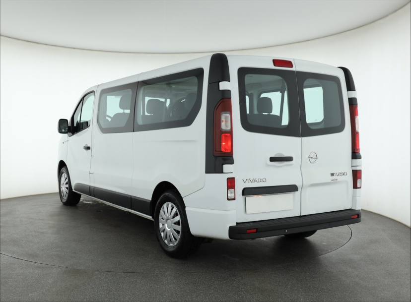 Opel Vivaro, 2017