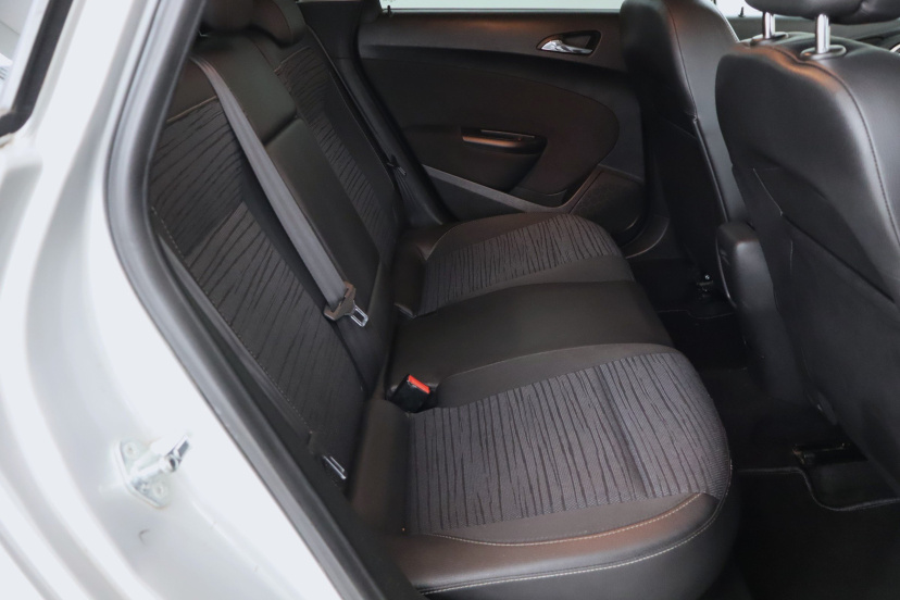 Opel Astra, 2014