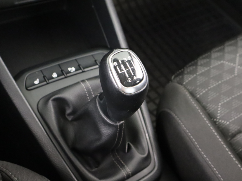 Kia Rio, 2021