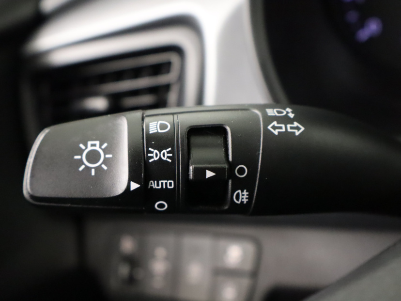 Kia Rio, 2021