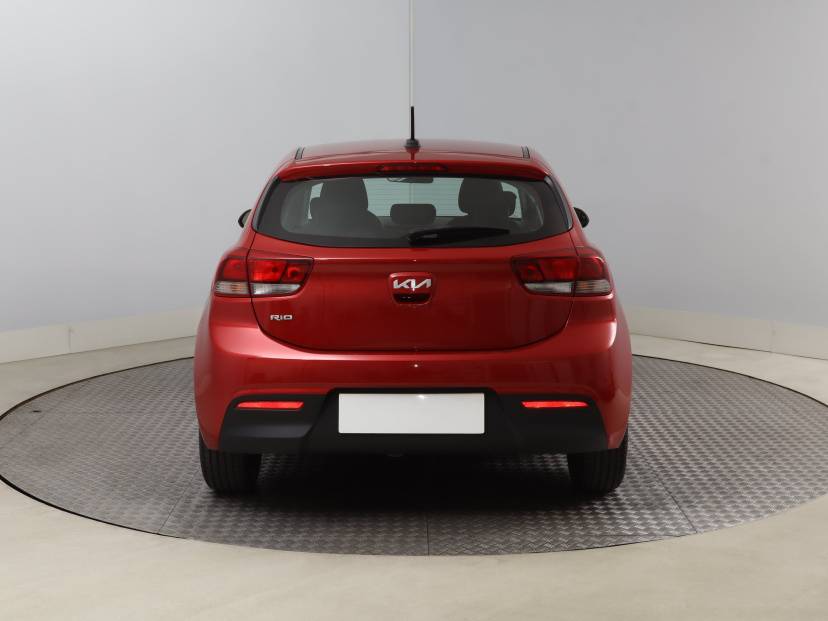 Kia Rio, 2021