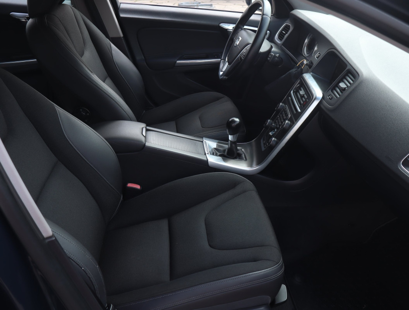 Volvo V60, 2012
