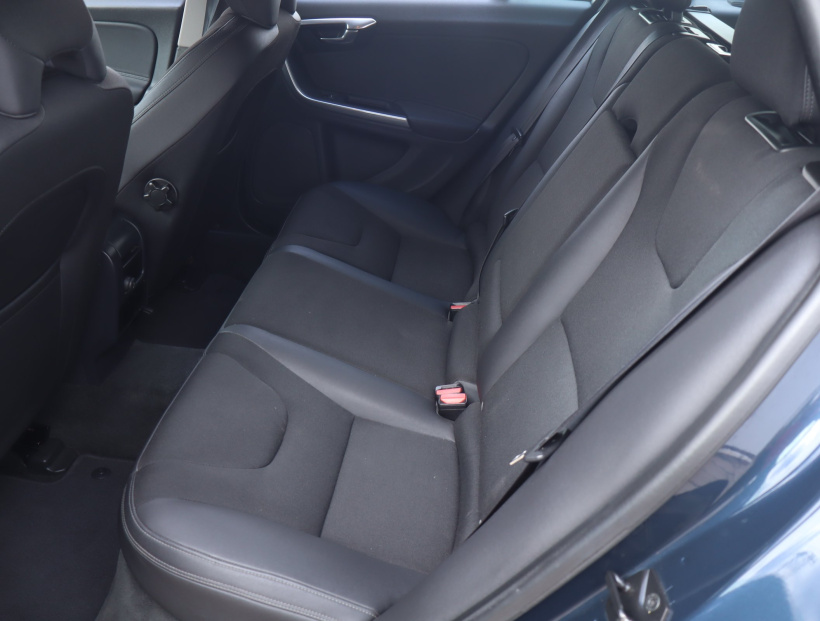 Volvo V60, 2012