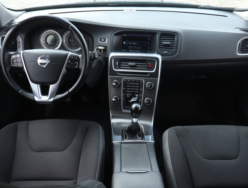 Volvo V60, 2012