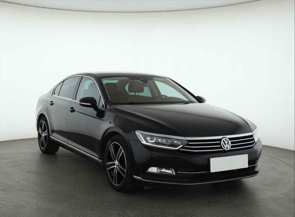 Volkswagen Passat, 2019