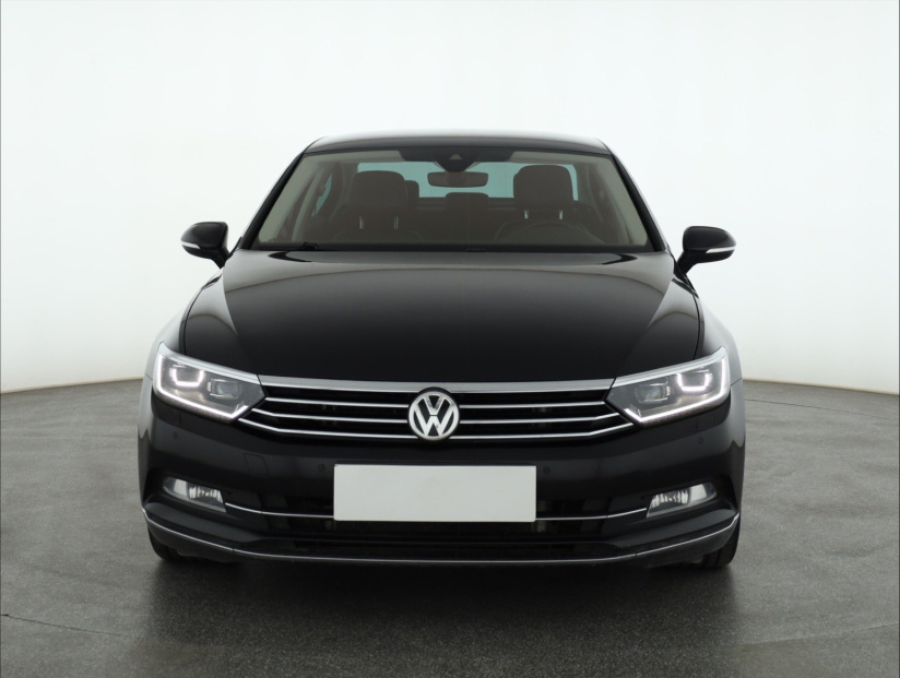 Volkswagen Passat, 2019