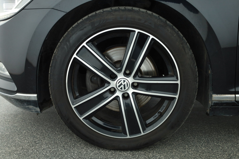 Volkswagen Passat, 2019