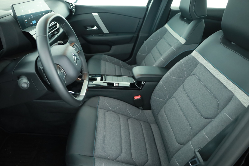 Citroen C4 X, 2024