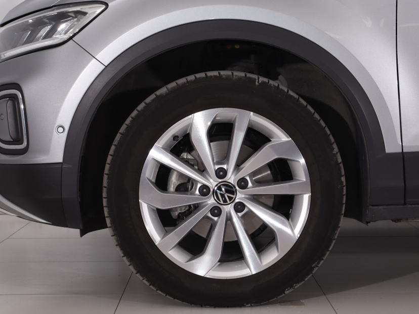 Volkswagen T-Roc, 2024