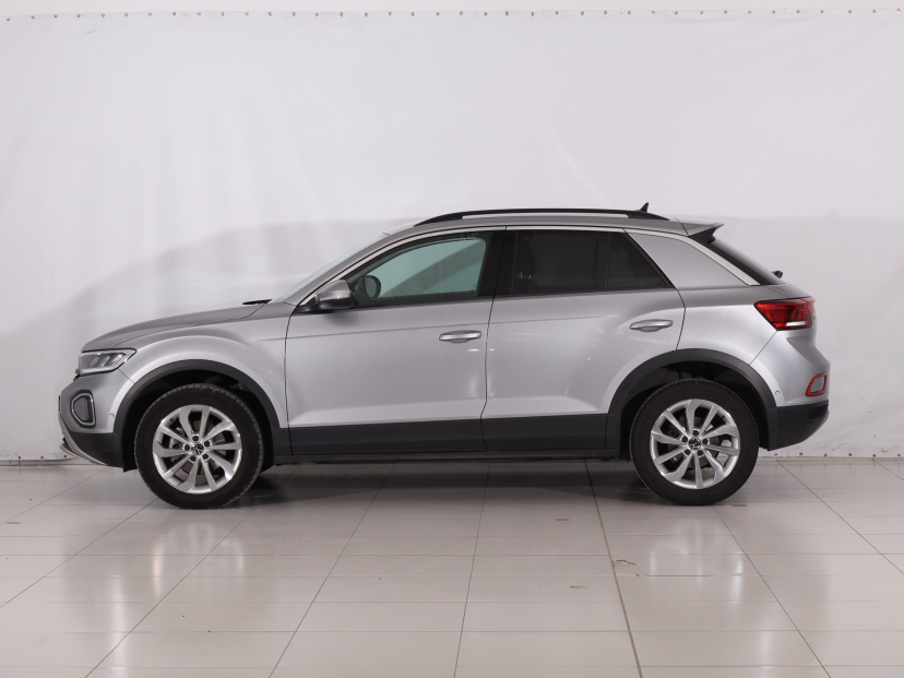 Volkswagen T-Roc, 2024