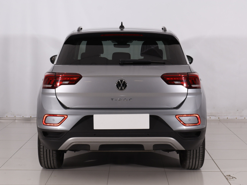 Volkswagen T-Roc, 2024