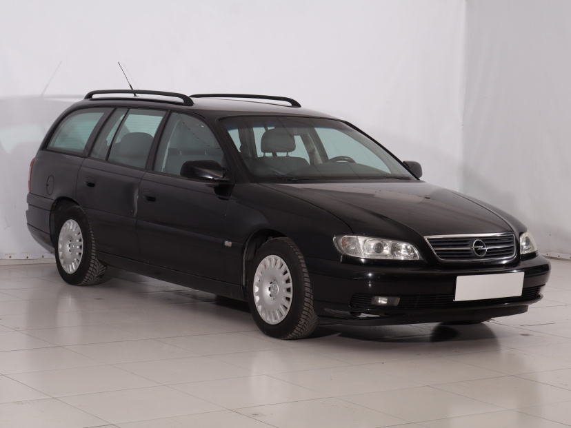Opel Omega, 2001