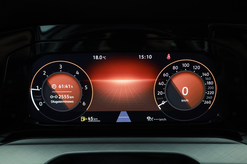 Volkswagen Golf, 2023