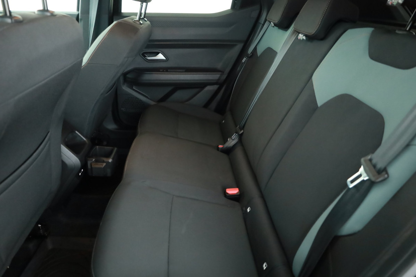 Dacia Duster, 2025