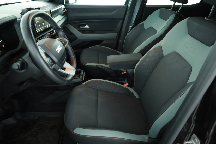 Dacia Duster, 2025