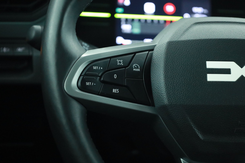 Dacia Duster, 2025