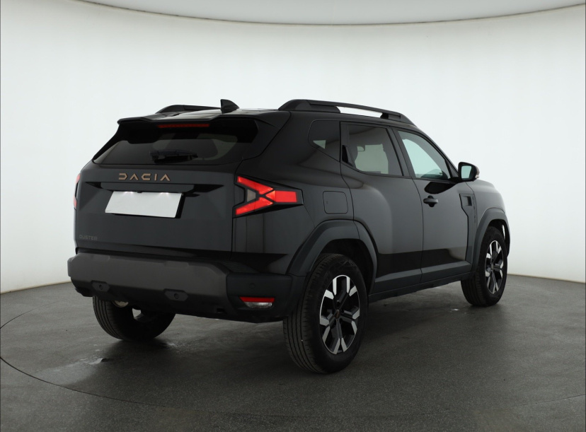 Dacia Duster, 2025