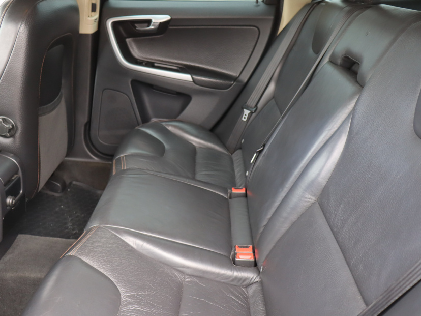 Volvo XC60, 2009