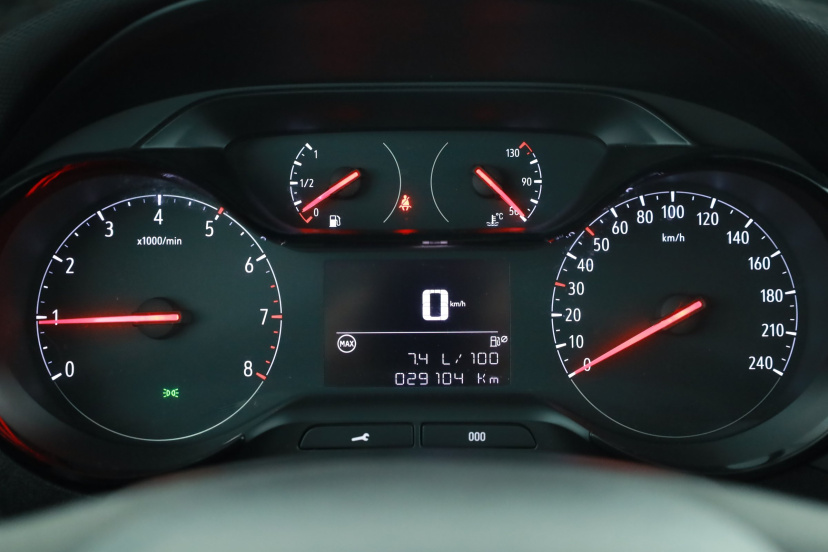Opel Crossland, 2024