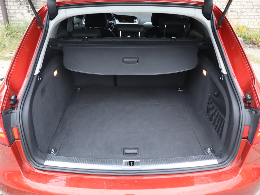 Audi A4, 2014