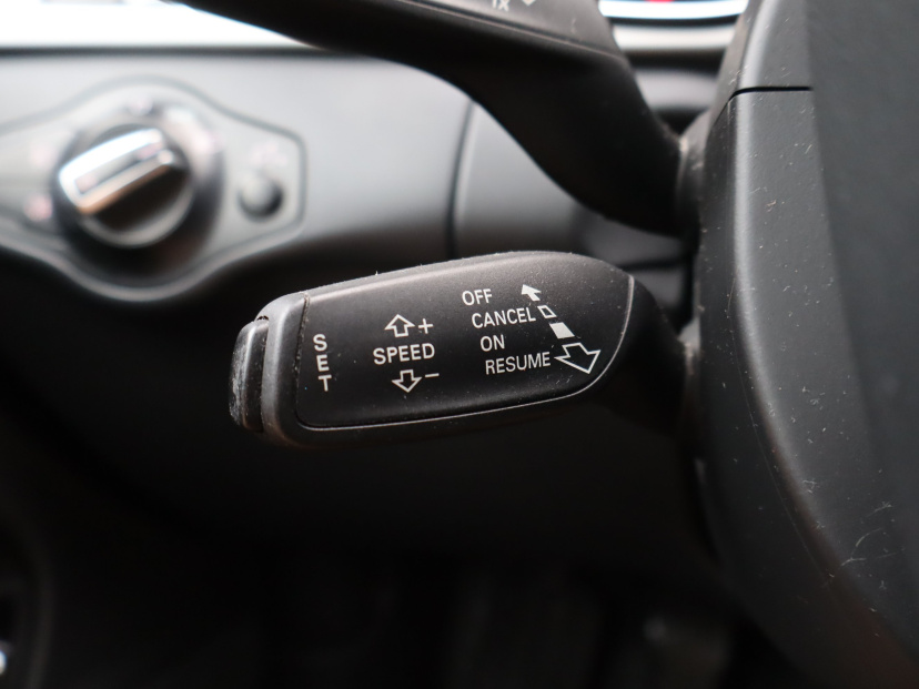 Audi A4, 2014