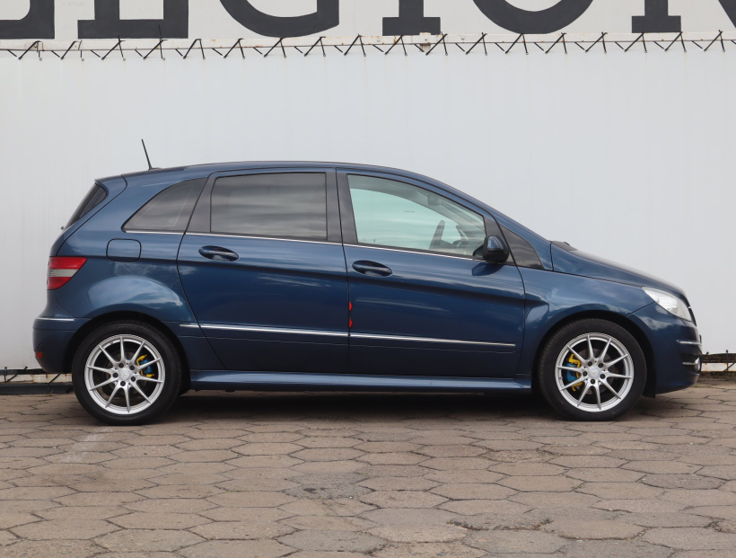 Mercedes-Benz B, 2009