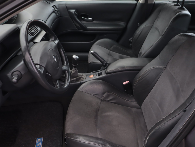 Renault Laguna, 2004