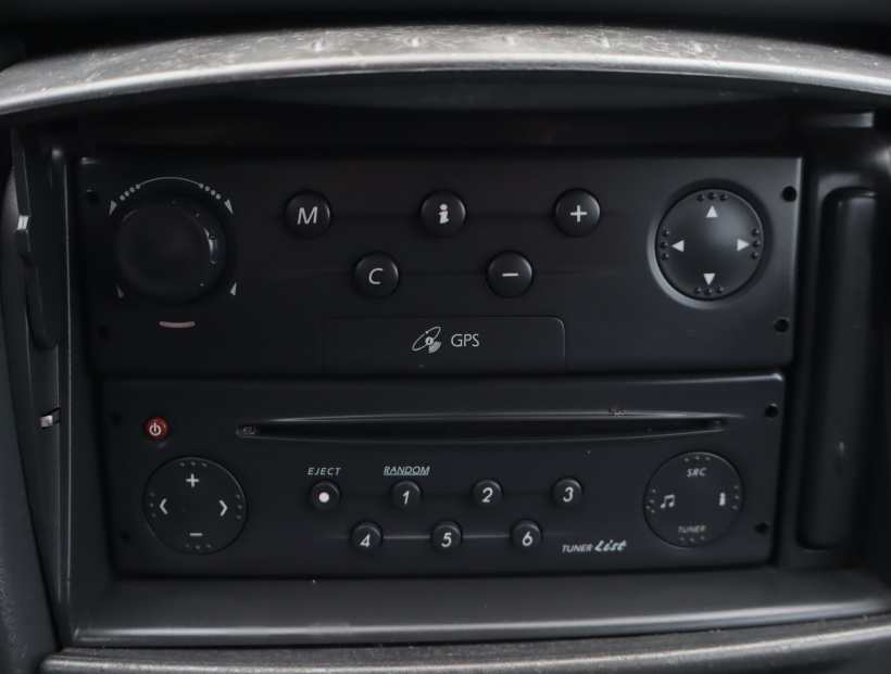 Renault Laguna, 2004