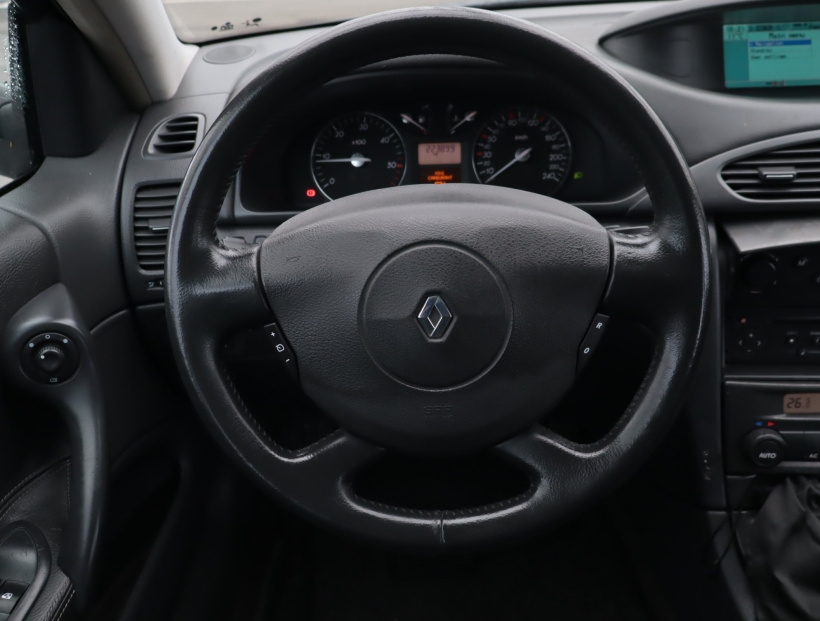 Renault Laguna, 2004