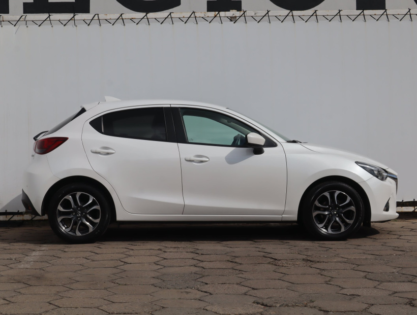 Mazda 2, 2018
