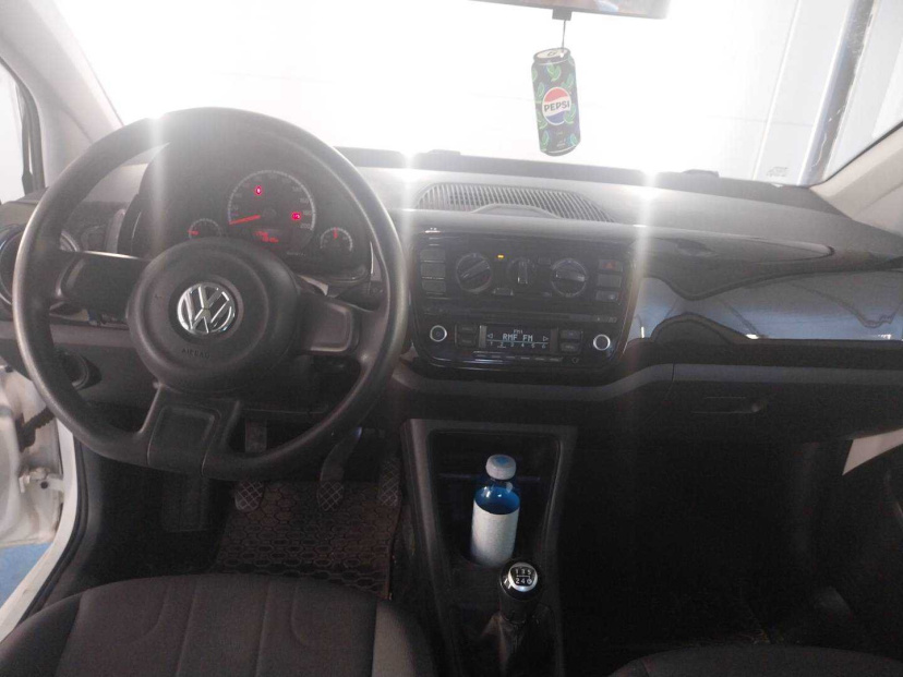 Volkswagen Up!, 2013