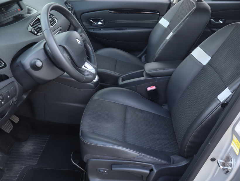 Renault Scenic, 2011