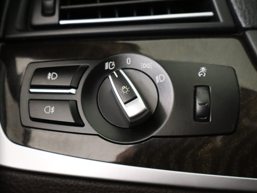 BMW 5, 2016