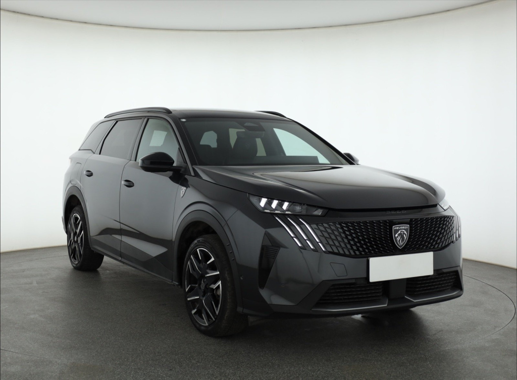 Peugeot 5008, 2025