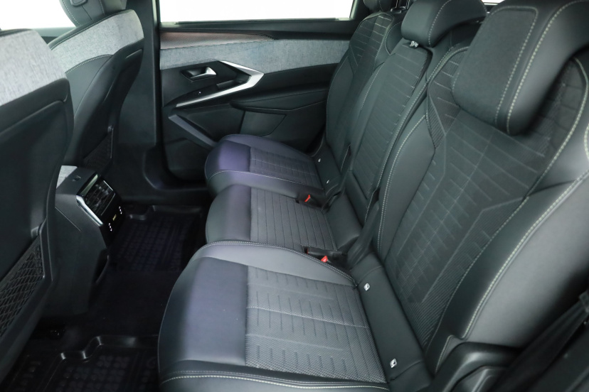 Peugeot 5008, 2025