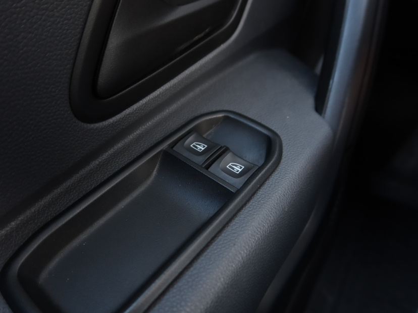 Dacia Duster, 2021