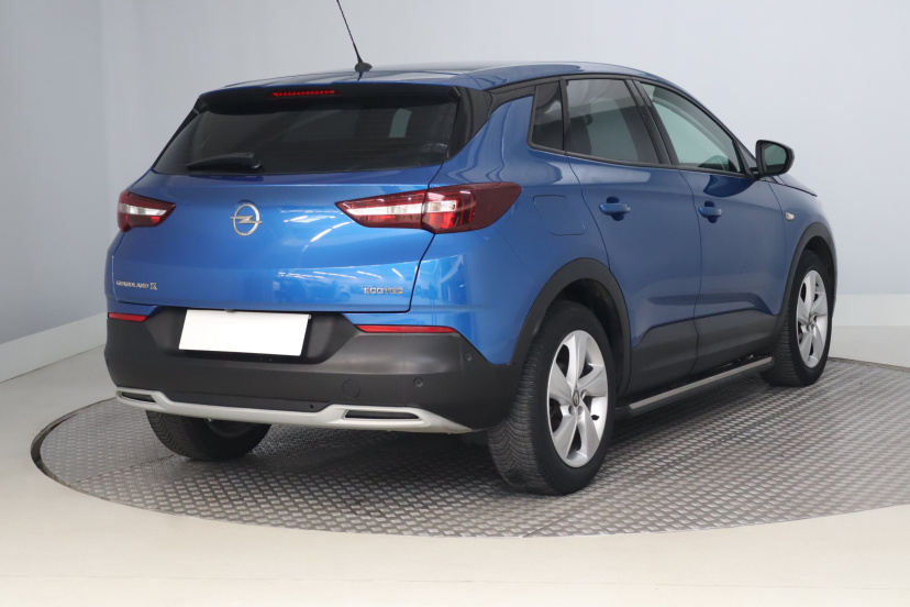 Opel Grandland, 2020