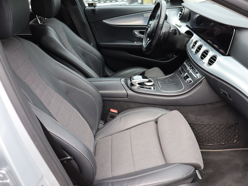 Mercedes-Benz E, 2019