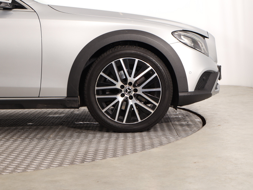 Mercedes-Benz E, 2019