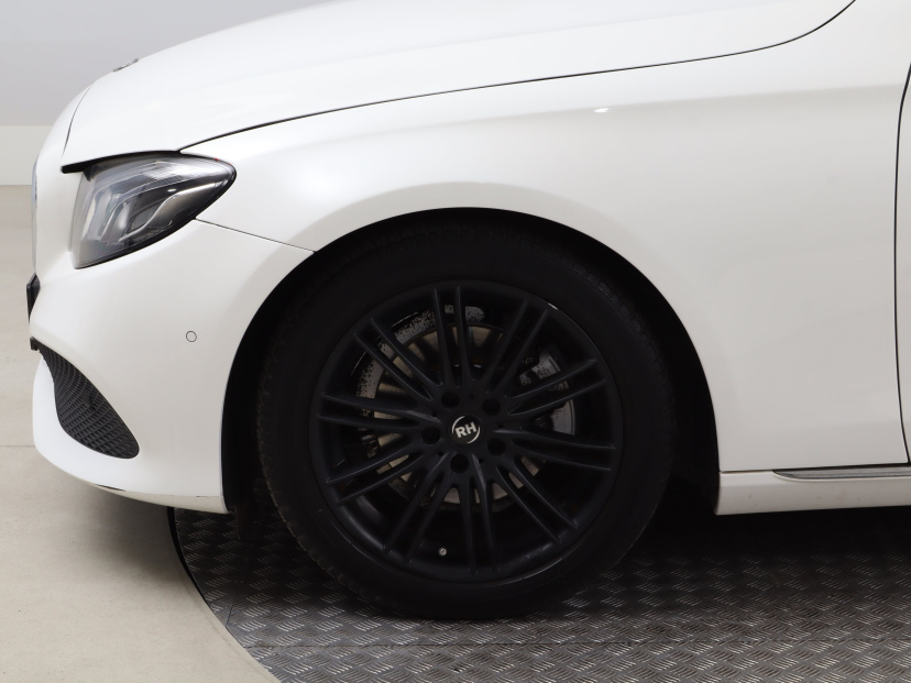Mercedes-Benz E, 2018