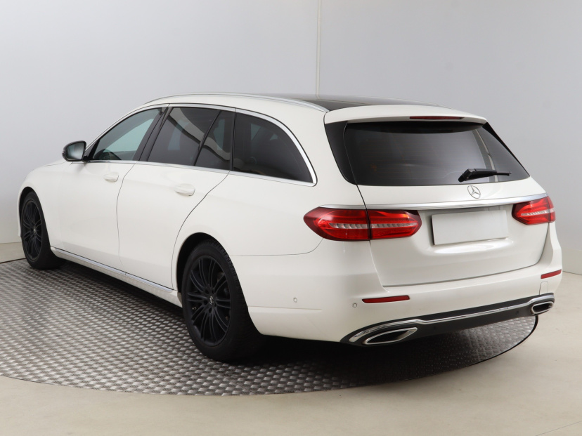 Mercedes-Benz E, 2018