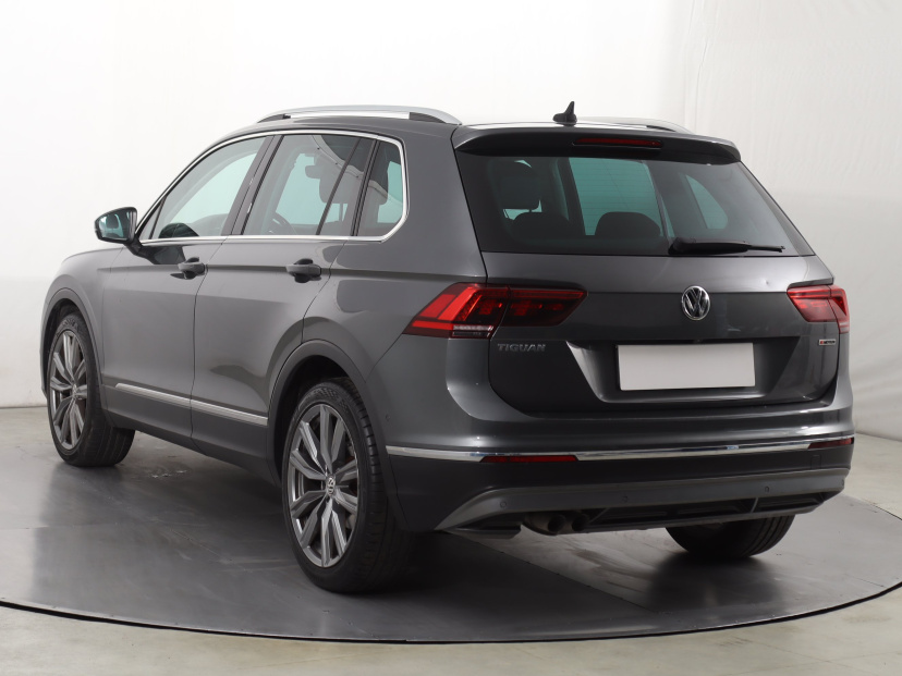 Volkswagen Tiguan, 2019