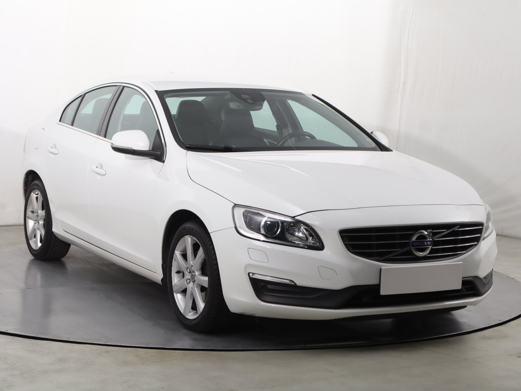 Volvo S60, 2016