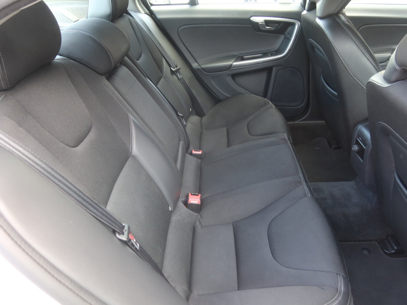 Volvo S60, 2016
