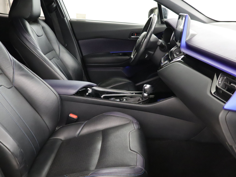 Toyota C-HR, 2017